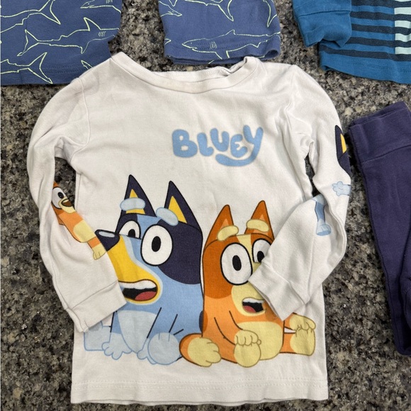 Boys 4T Pajama Bundle - Picture 2 of 8
